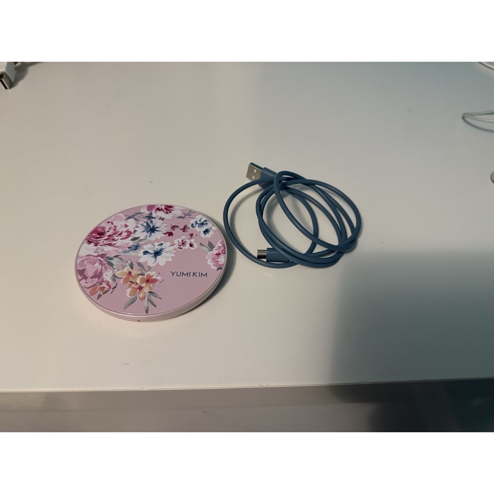 Yumi Kim Phone Wireless Charging Pad